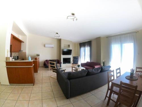 Luxury Beachfront Suite