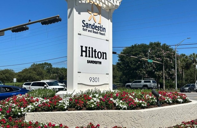 Luxury beachside condo in the fabulous Sandestin Golf and Beach Resort in Destin