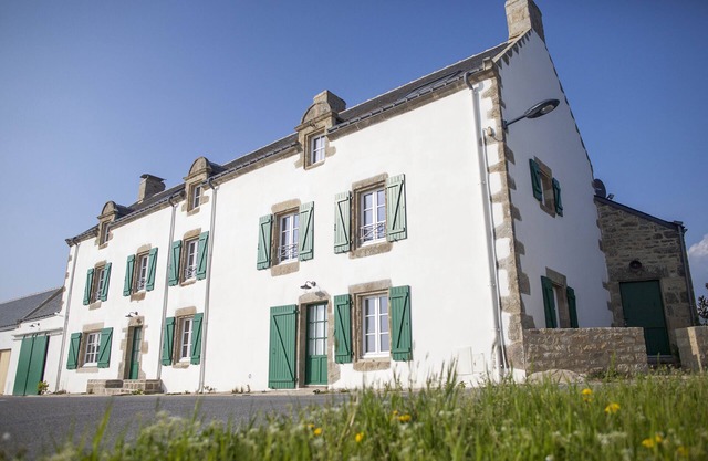 Luxury Breton house by the sea for 6 guests.
