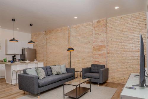 Luxury Downtown 2 Bedroom Flat