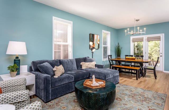 Luxury Downtown Raleigh Guest Cottage in Historic District NEW