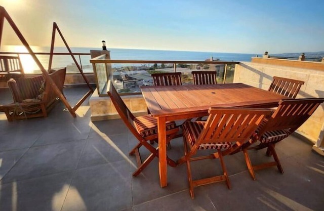 LUXURY Duplex 430m2 180° Sea/Bay View, Family-friendly, 1 minute far from beachn