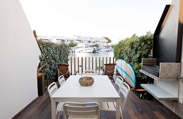Luxury Duplex Marina Suite + Jet or dock rental