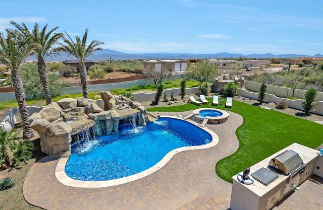 Luxury Estate, Sleeps 24, Sonoran by HomeStakes Stays