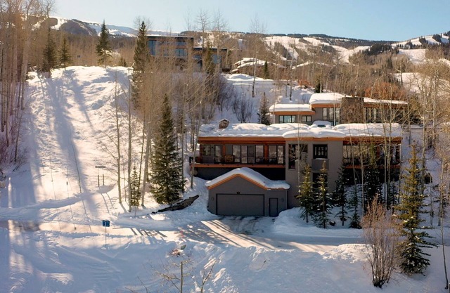 Luxury Family Retreat. Ski-in Ski-Out. Spectacular Mountain Views. Sleeps 12