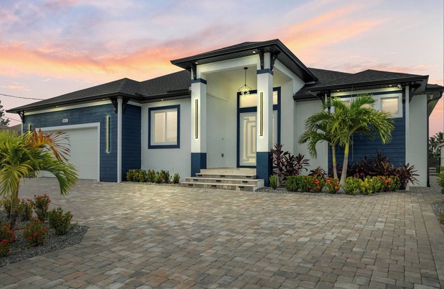 Luxury Family Stay, Heated Pool, Beaches, Parks