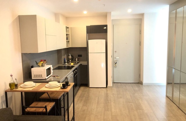 Luxury flat with Sea & City view - Gym & Parking ( EMP 148 )