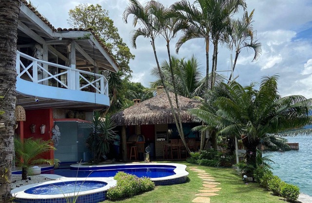 Luxury house for rent in Angra dos Reis with paradise pool - Ang37