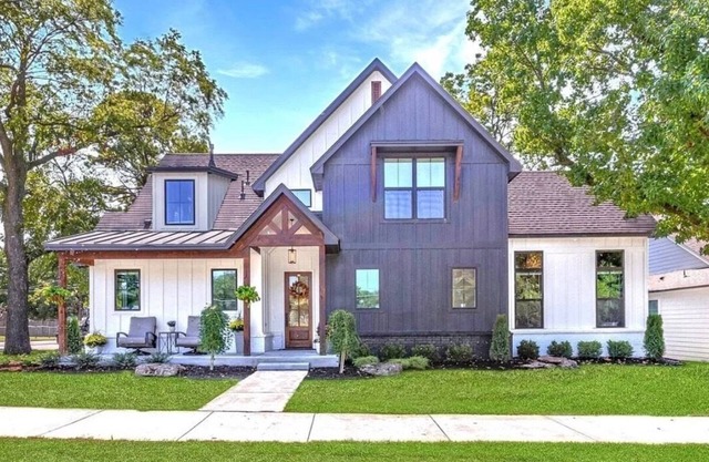 Luxury Large New Construction