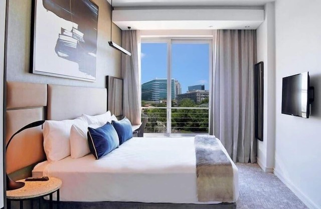 Luxury Loft in Sandton City