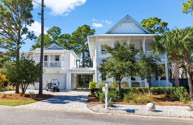 Luxury Meets Leisure: Private Pool, Chef’s Kitchen & LSV Minutes from the Beach