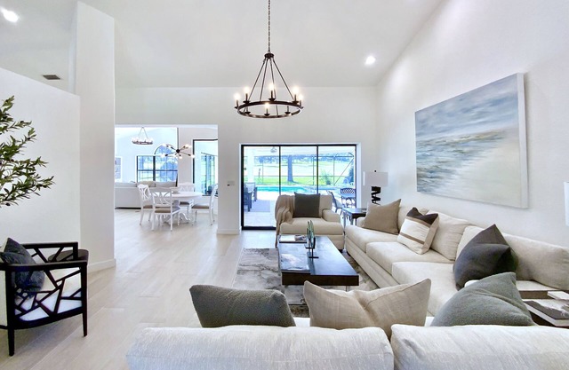 Luxury, Newly Renovated Home, Pets, Pool - Minutes from WEC & HITS, Golf