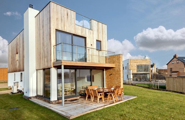 Luxury property with access into Spa on a nature reserve Beaumont Village 14