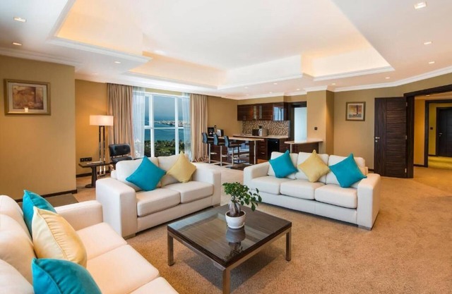 Luxury Royal Suite Near Electra Pak Abu Dhabi