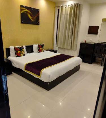 luxury stays in pahadganj new delhi
