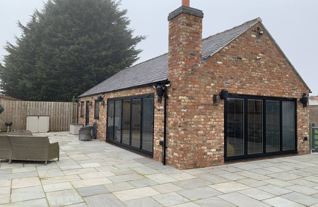 Luxury Studio Cottage at Foot of Yorkshire Wolds