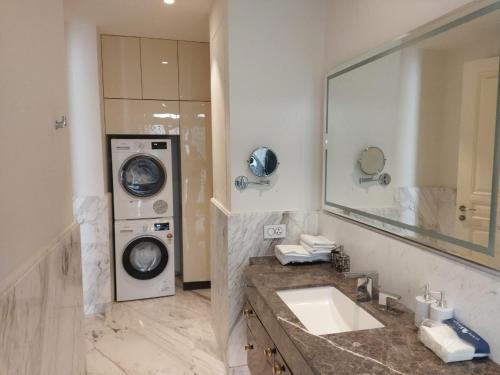 Luxury Suite attached with Leela Hotel Bangalore