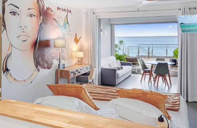 Luxury Suite located in the heart of Grand Case Residence Bleu Marine