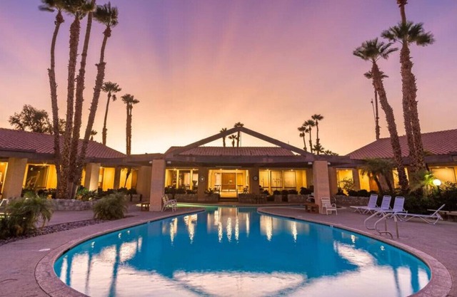 Luxury Tiny Home in Mineral Pool Resort