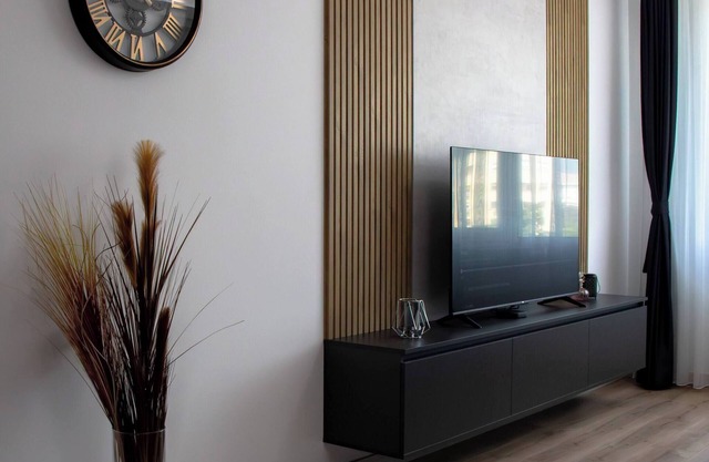 Luxury two bedroom condo & pool, 3rd floor