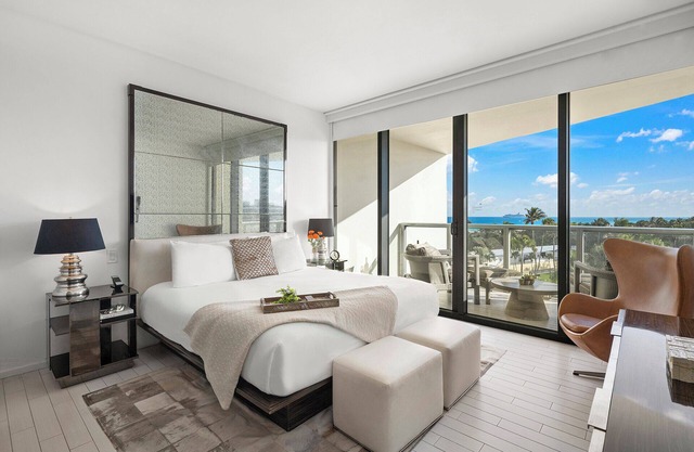 Luxury Vacation Rentals in South Beach by LRMB