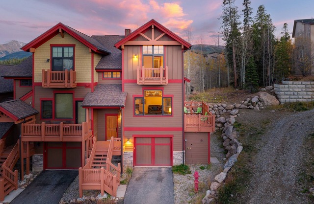 Luxury Villa 865 I Private Hot Tub I Great Views I Best Price I Discounted Attractions