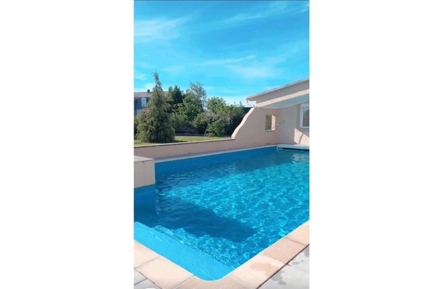 Luxury villa ideal for a family holiday, not overlooked NO HOLIDAYS