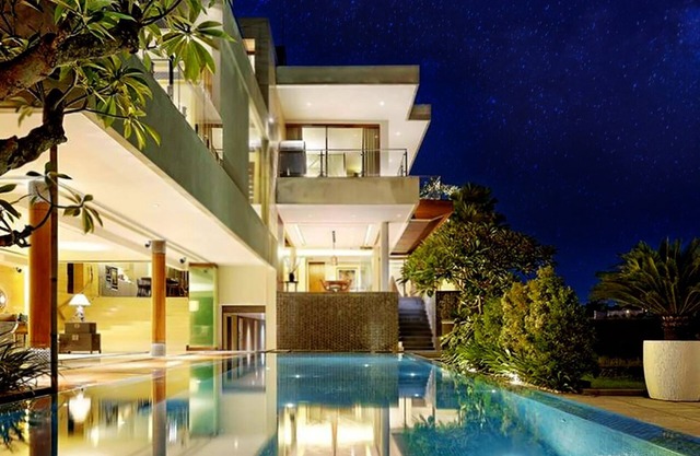 Luxury Villa in Canggu and 400 meters to Batubolong Beach