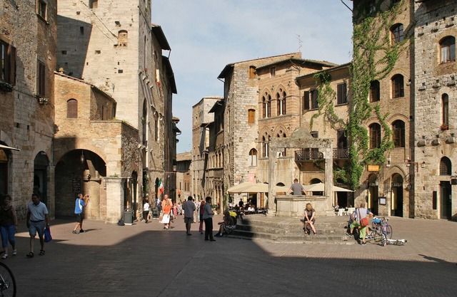 Luxury Villa in Charming Cevoli, Lari, Tuscany