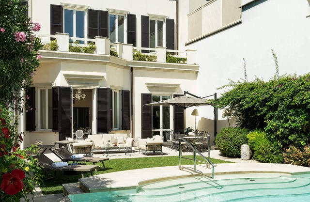 Luxury Villa Manin Viareggio UNA Esperienze