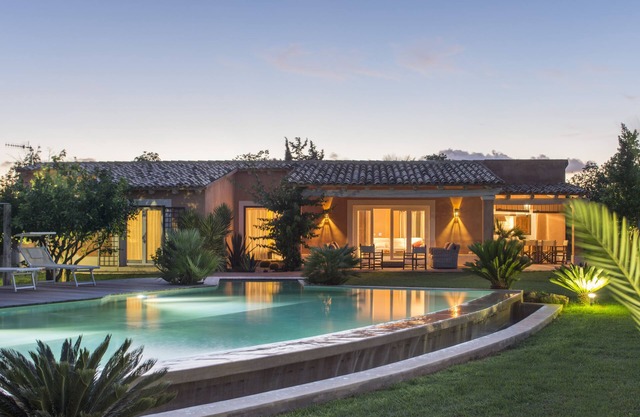 Luxury villa with pool near Selinunte - 3 bedrooms, 3 bathrooms