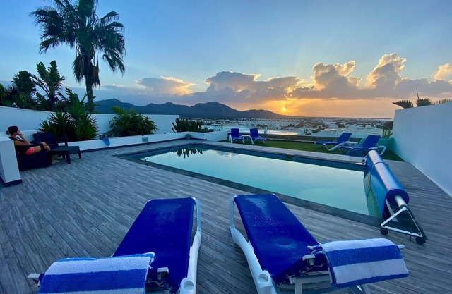 Luxury villa - with a heated pool, hot tub, sea views, aircon, WiFi, UK TV