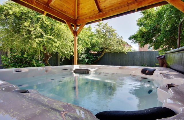 Luxury Villa with Hot Tub