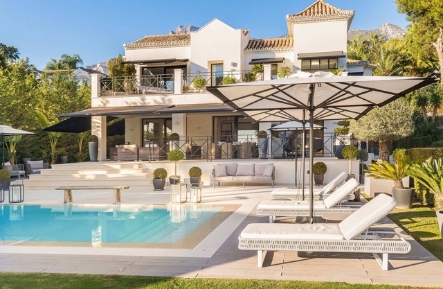 Luxury Villa with Sea views in Sierra Blanca