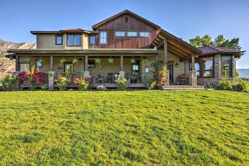 Luxury Waterfront Parachute House with Fire Pit!