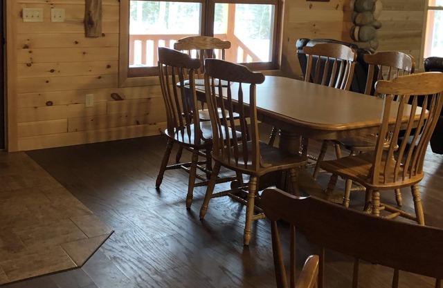 M77 cottage in Grand Marais MI