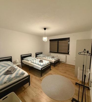 MA Apartments - Free Parking, Free WiFi, Relax & Coffee,