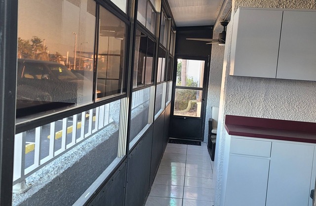 Madeira Beach Florida Vacation Rentals - ROYAL REXHOST RESORTS - Yacht Club