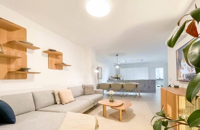 Maestranza | Exclusive Townhouse Puerto Banus Bbq Pool