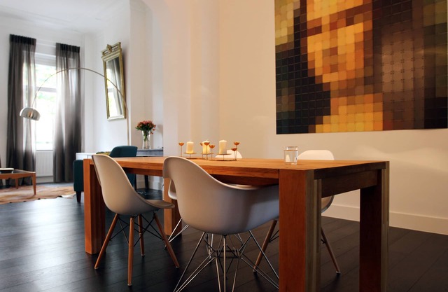 Magnificent Luxury Apartment in Townhouse - Garage, Garden, Terrace, near metro