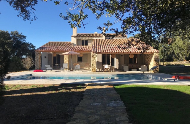 Magnificent property comprising house with heated swimming pool and sheepfold