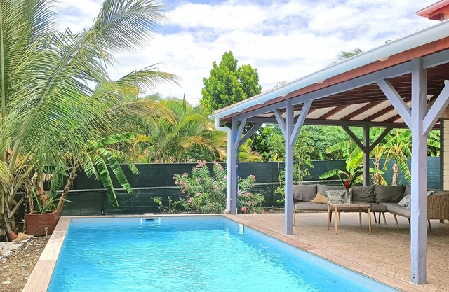 Magnificent Villa With Swimming Pool and its tropical garden