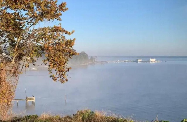 “Magnolia Cottage” on the River