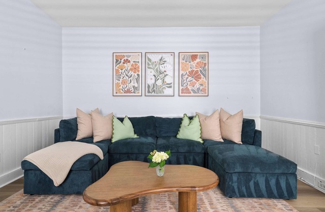 Magnolia House | Historic Charleston Home!