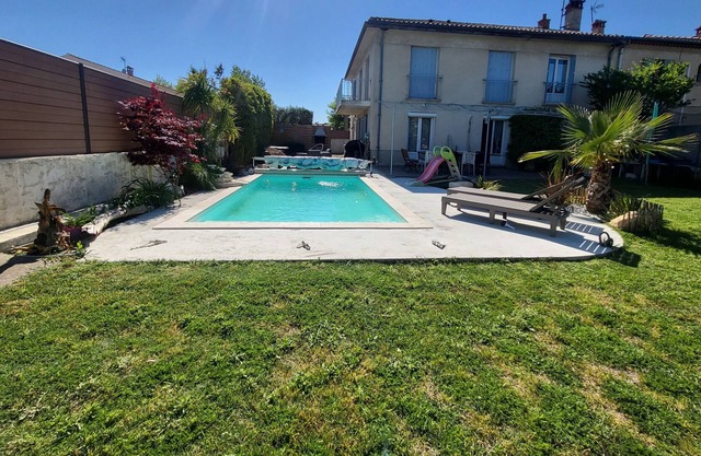 Maison 10 Personnes Climatisé Avec Piscine