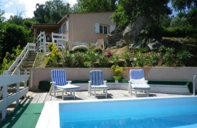 Maison Avec Piscine Privée vue Panoramique Entre mer et Montagne