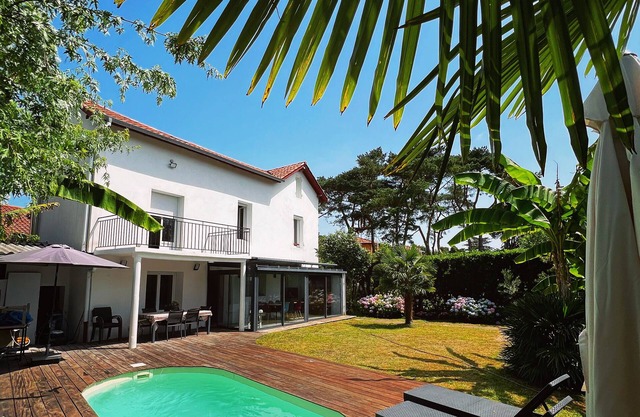 Maison Basque 64 between ocean and mountains