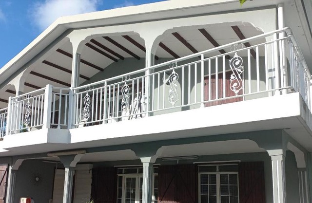 Maison de 3 chambres avec vue sur la mer terrasse amenagee et wifi a Capesterre Belle Eau a 7 km de la plage