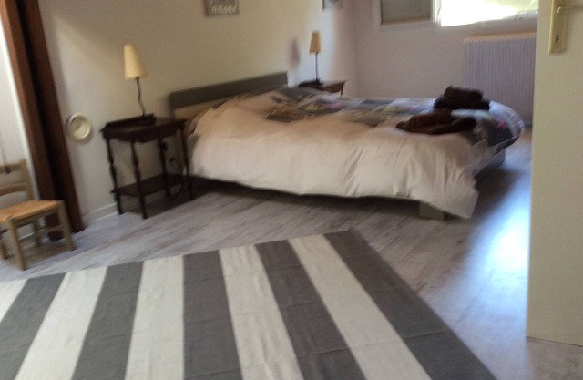 Maison de Campagne Avec Piscine sur un Airial