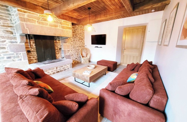Maison de Campagne à 10 mn de la mer Avec Spa, Billard, Babyfoot
